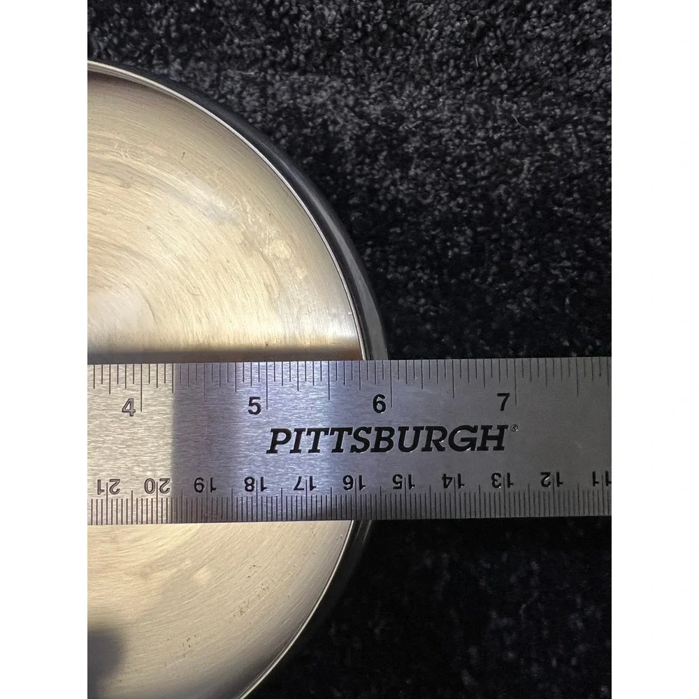 Set of 2 Reverware Vintage Lids Please see sizes in pictures‎